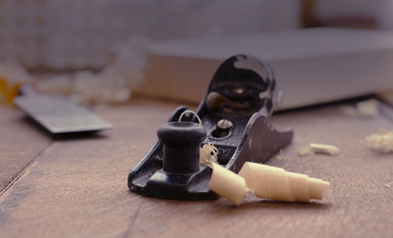 how to plane small pieces of wood